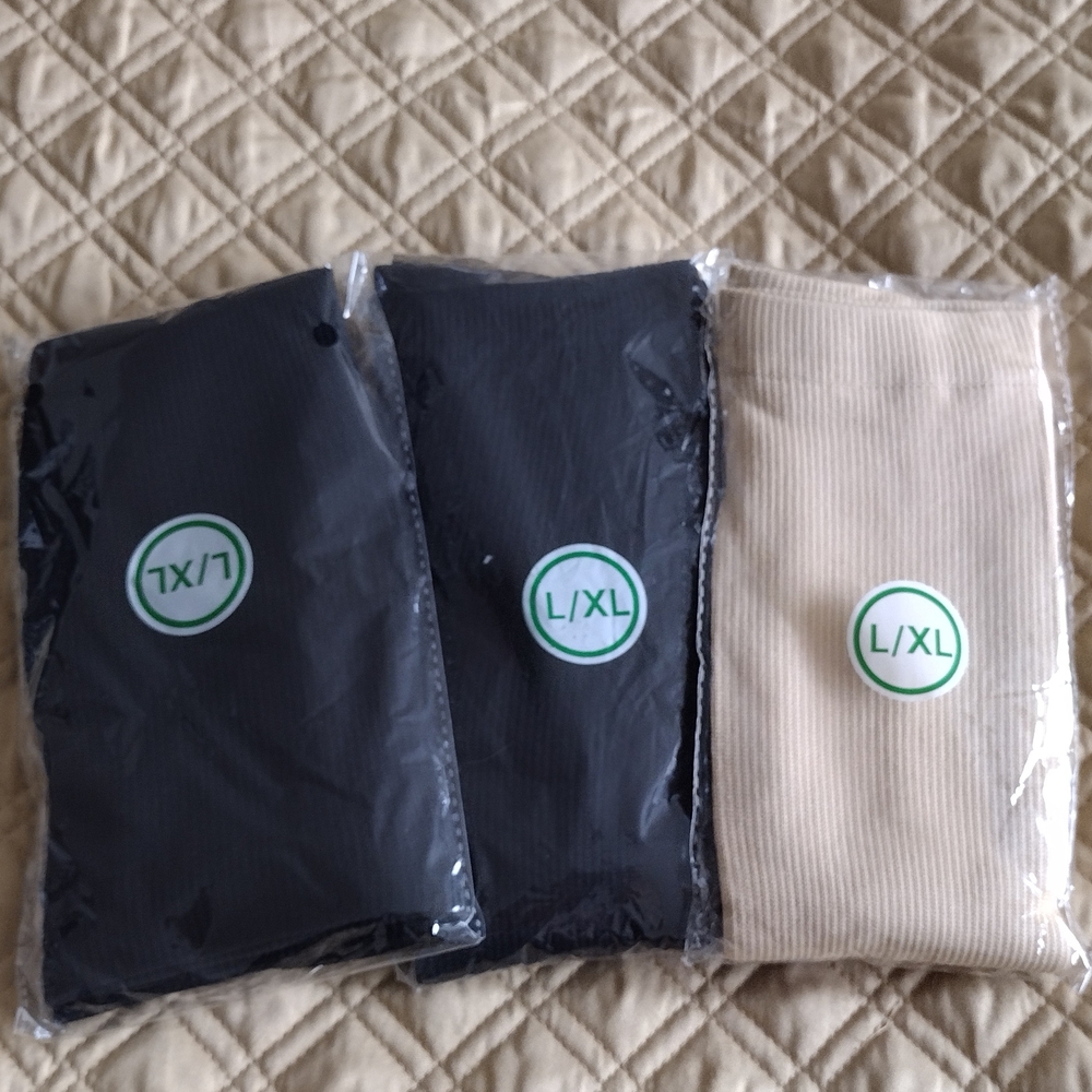 3/$30 Men's/Women's Black and Tan High Knee Compression Socks - L/XL.   Lot of 3